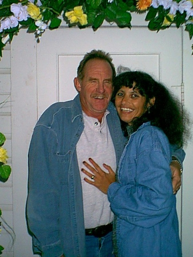 elaine andphil black.jpg