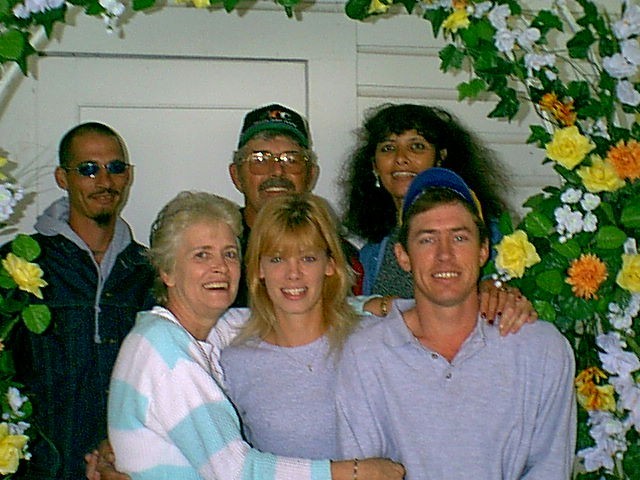 joyce'sfamily.jpg